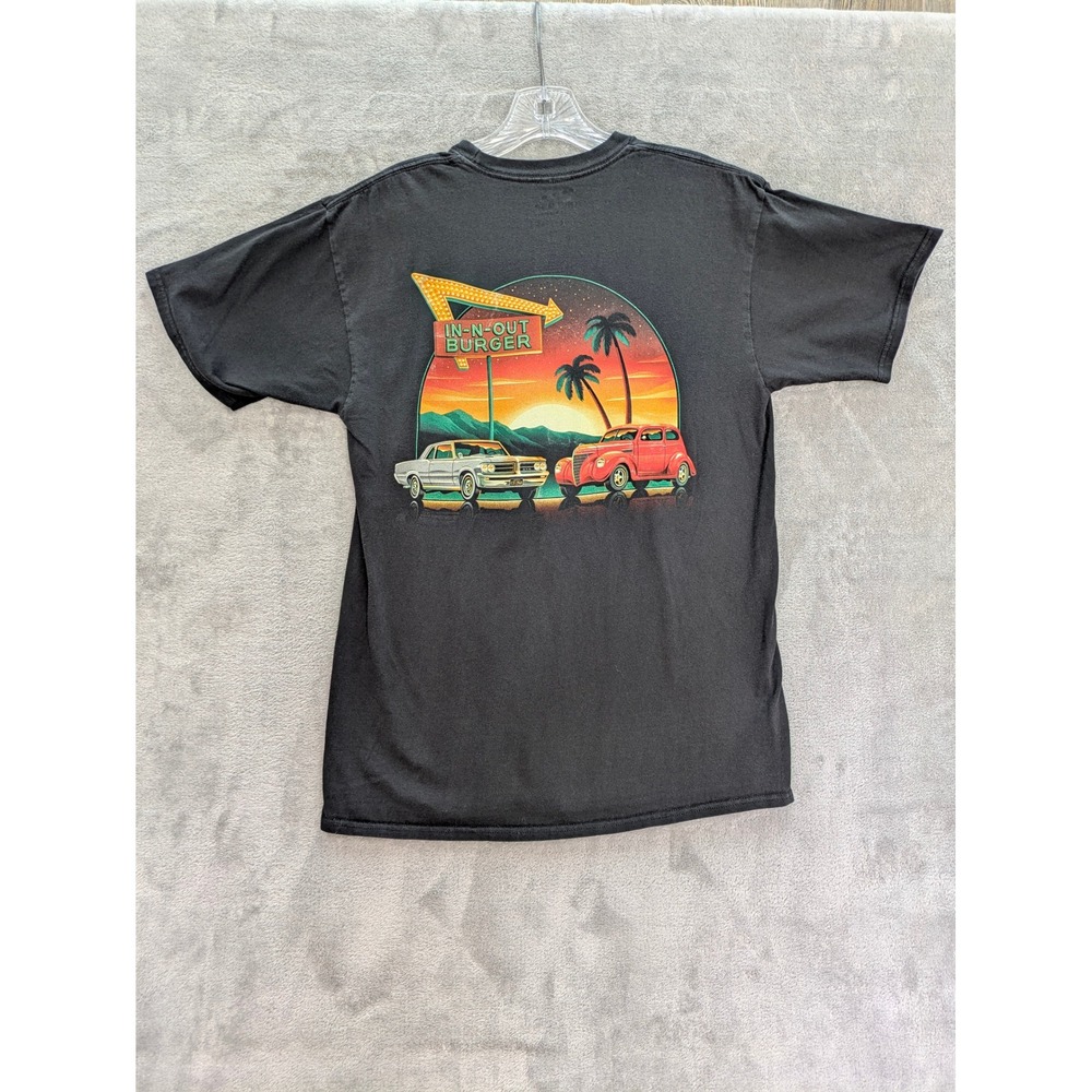 Retro In-N-Out Burger Graphic T-Shirt Mens Medium‎ Black California Sunset Car